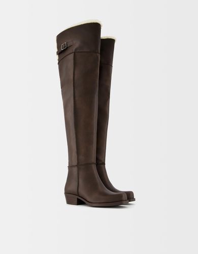 Bota Plana Over The Knee Mujer 35 - Bershka - Modalova