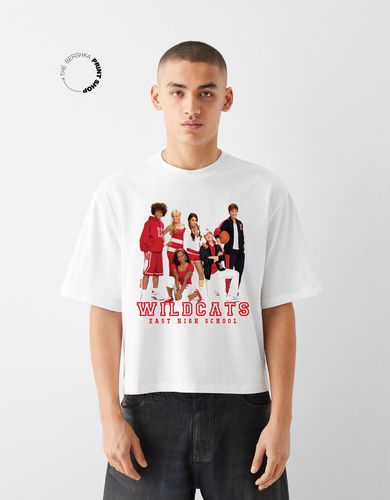 Camiseta High School Musical Manga Corta Cropped Hombre Xl - Bershka - Modalova