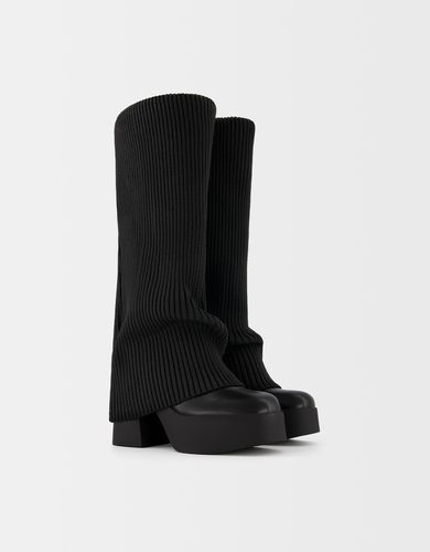 Bota Tacón Plataforma Con Calcetin Mujer 35 - Bershka - Modalova