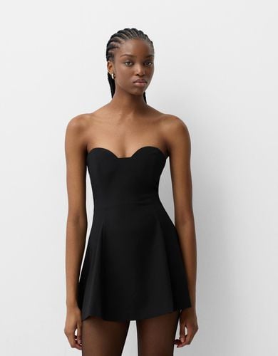 Vestido Mini Bandeau Escote Corazón Vuelo Mujer L - Bershka - Modalova