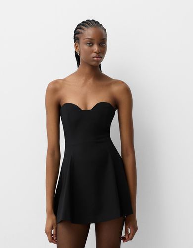 Vestido Mini Bandeau Escote Corazón Vuelo Mujer M - Bershka - Modalova