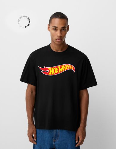 Camiseta Hot Wheels Manga Corta Hombre S - Bershka - Modalova