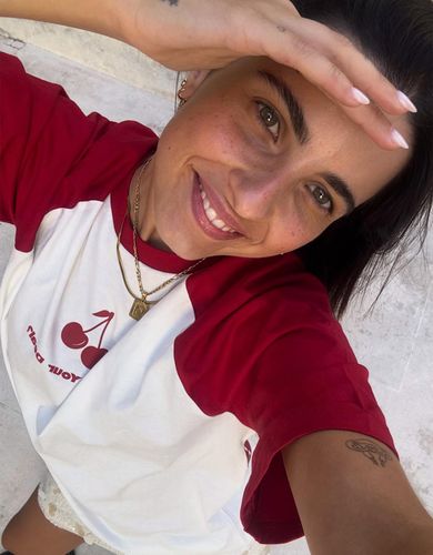 Camiseta Manga Corta Print Mujer M " - Bershka - Modalova