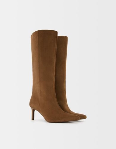 Bota Tacón Kitten Antelina Mujer 36 - Bershka - Modalova