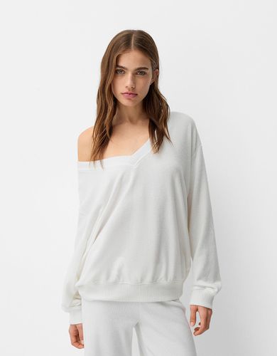 Jersey Cuello Pico Oversize Soft Touch Mujer S - Bershka - Modalova