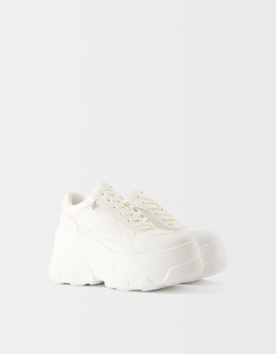 Zapatillas Plataforma Xl Mujer 39 - Bershka - Modalova