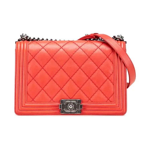Pre-owned Elegant Quilted Leather Shoulder Bag with Chain Strap for Stylish Women - Chanel Vintage - Modalova