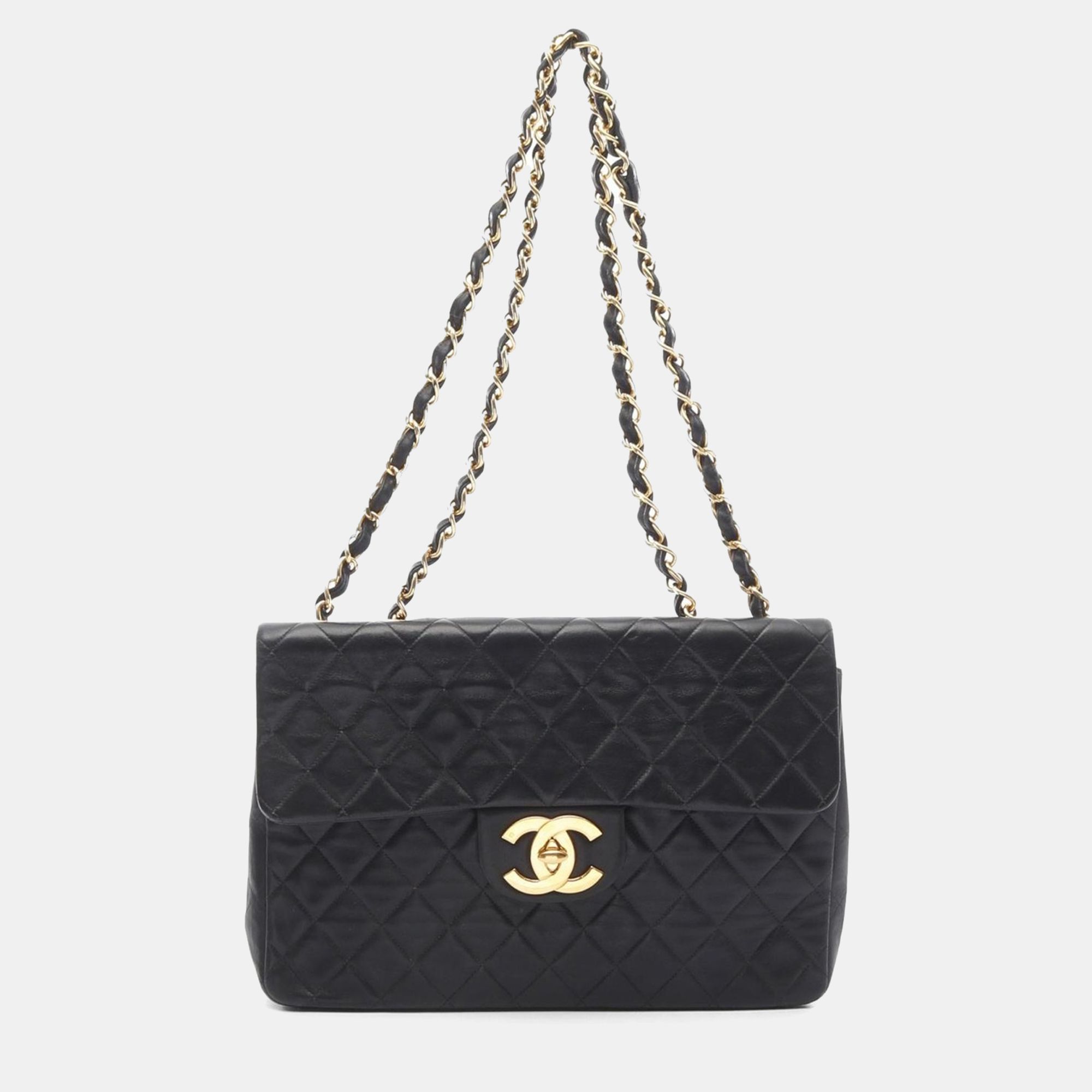 Flap Lambskin Shoulder Bag - Chanel - Modalova