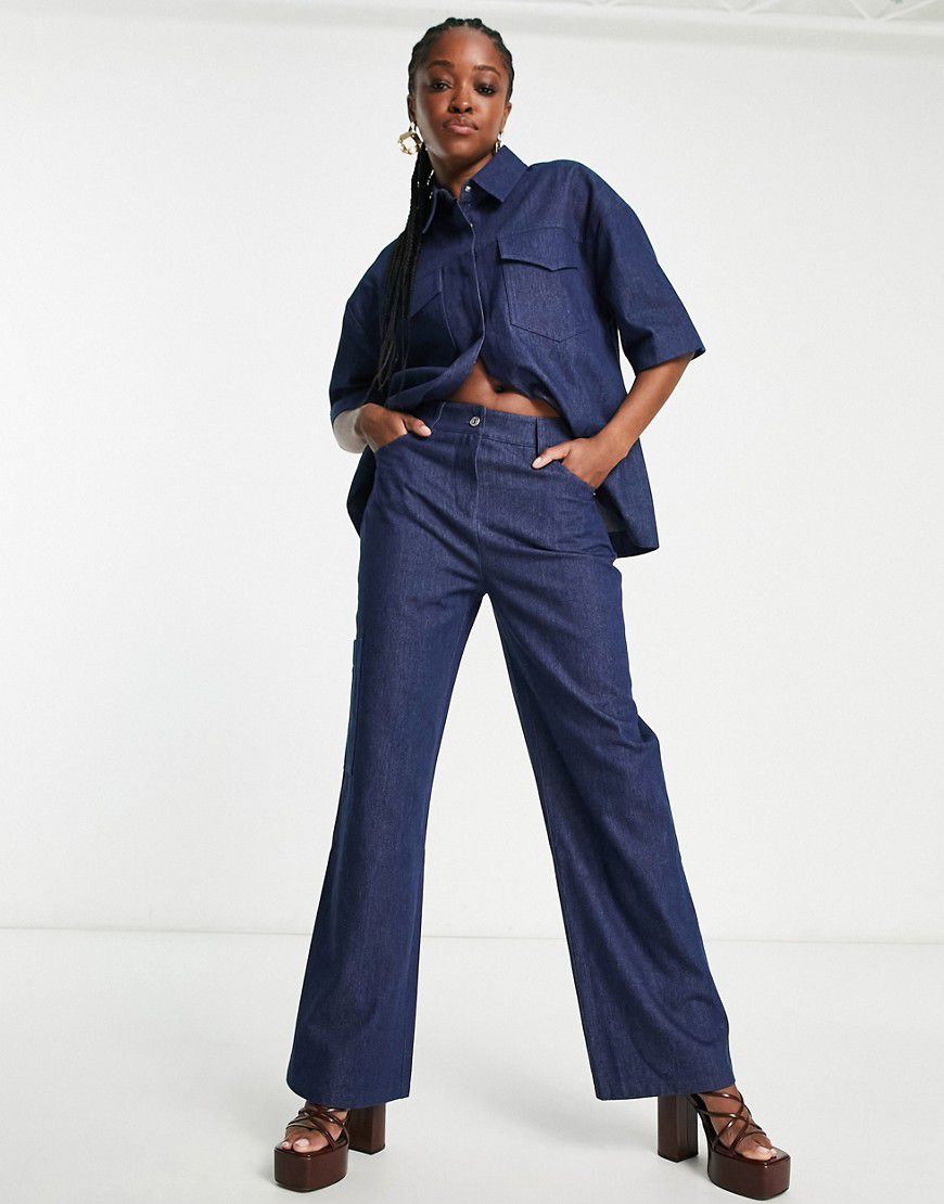 Jeans blu indaco con spacco in coordinato - 4th & Reckless - Modalova