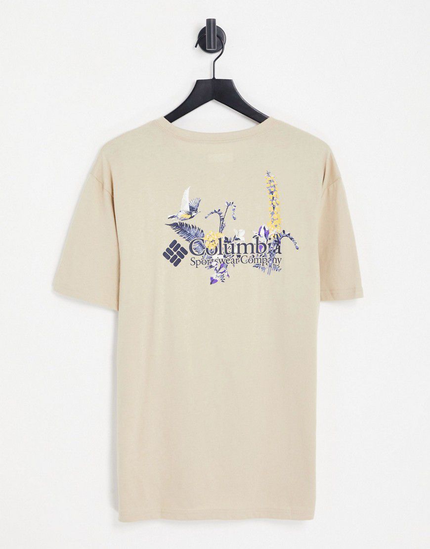 Path Lake - T-shirt kaki con stampa sul retro - In esclusiva per ASOS - Columbia - Modalova