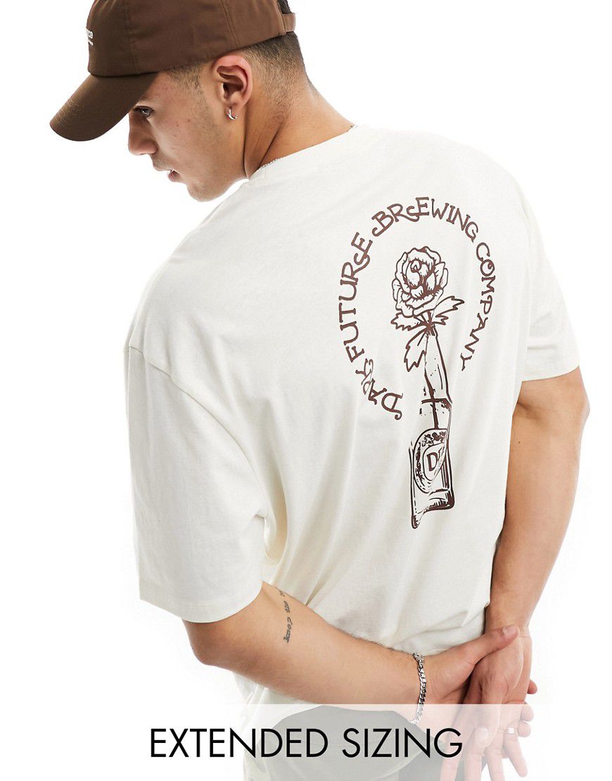 ASOS Dark Future - T-shirt oversize bianco sporco con stampa di bottiglia sul retro - ASOS DESIGN - Modalova