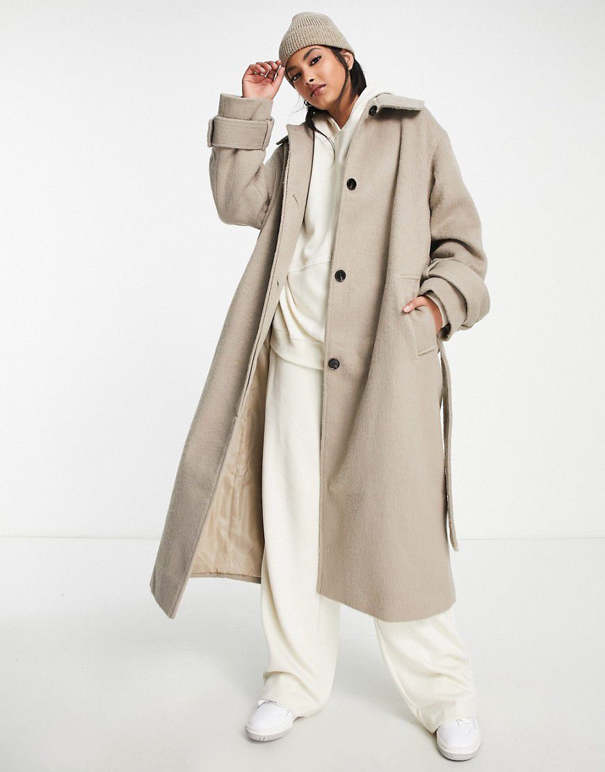 Cappotto boyfriend elegante in misto lana spazzolato color fungo - ASOS DESIGN - Modalova