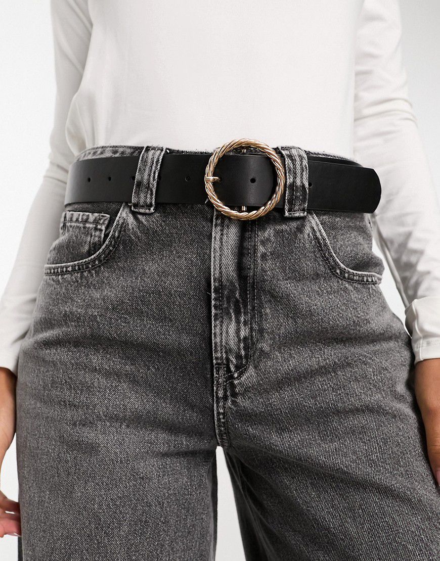 Cintura da jeans per vita e fianchi nera con fibbia oro intrecciata - ASOS DESIGN - Modalova