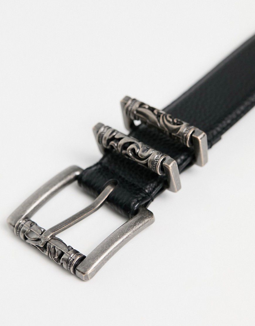 Cintura nera in pelle sintetica martellata con fibbia con incisioni - ASOS DESIGN - Modalova
