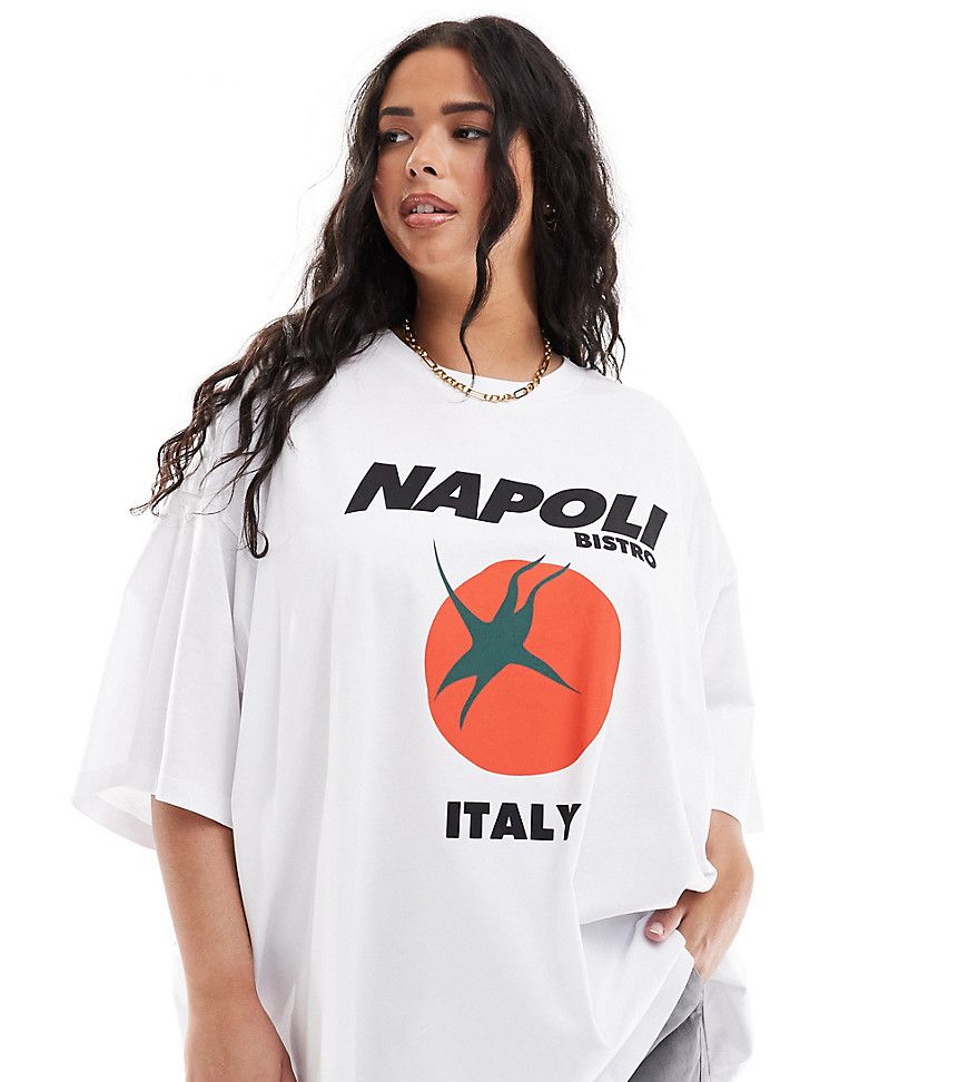 ASOS DESIGN Curve - T-shirt oversize bianca con grafica con scritta "Napoli" e pomodoro - ASOS Curve - Modalova