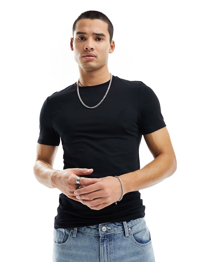 T-shirt girocollo attillata nera - ASOS DESIGN - Modalova