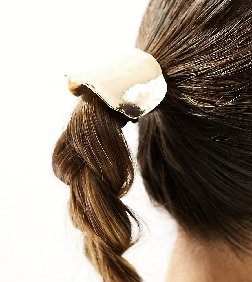 Elastico per capelli con dettaglio dorato effetto fuso - DesignB London - Modalova