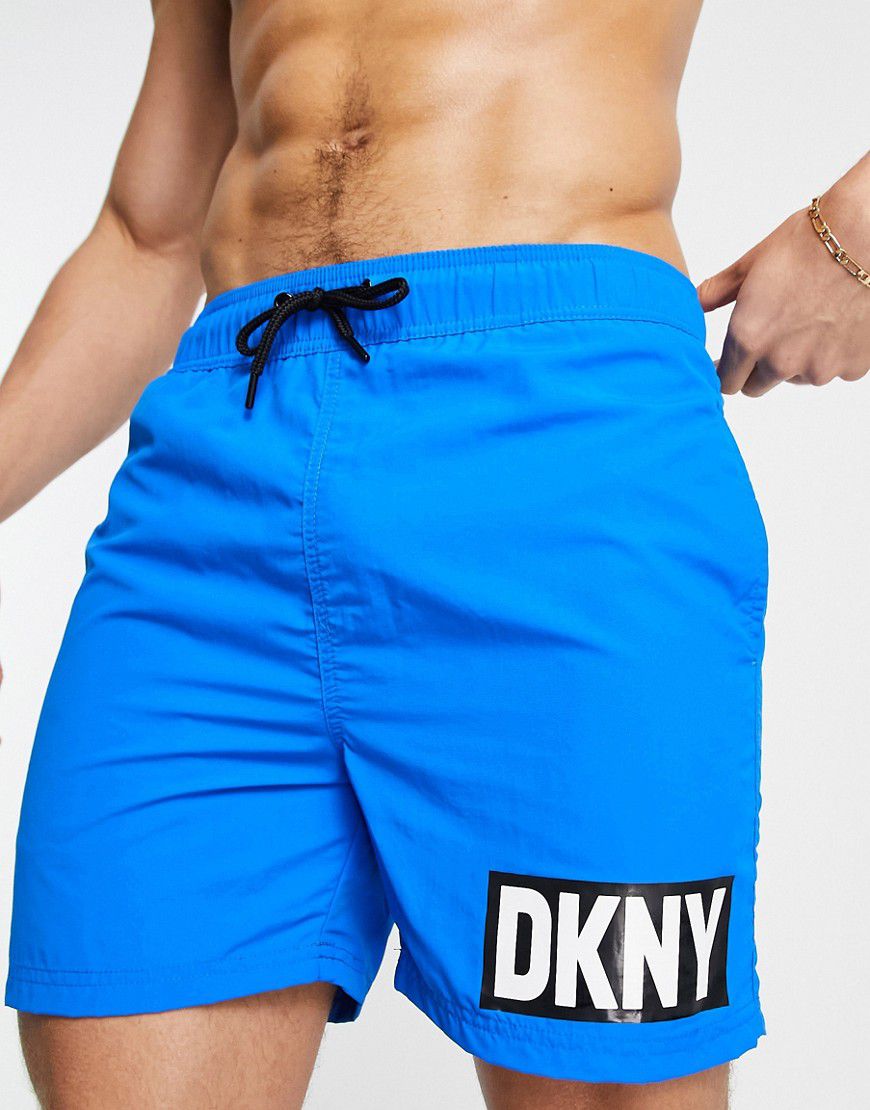 Pantaloncini da bagno medio e neri con logo - DKNY - Modalova