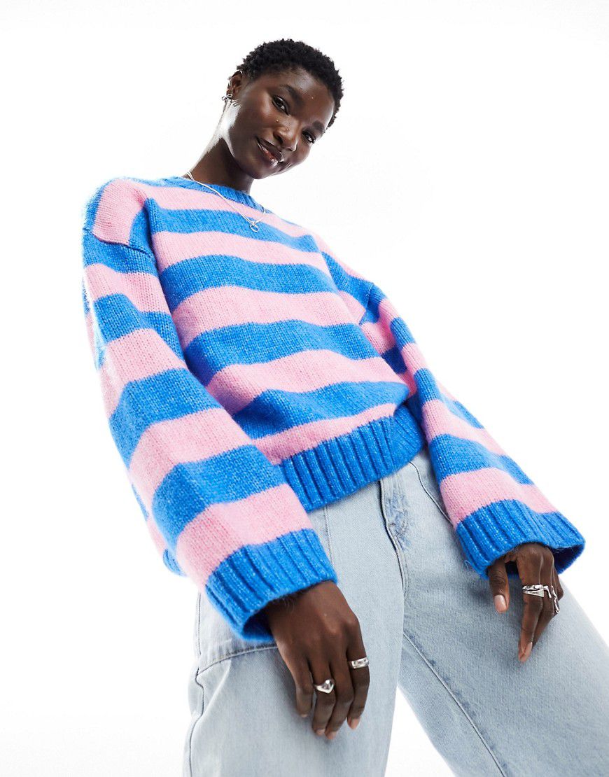 Maglione girocollo blu e rosa a righe - Monki - Modalova