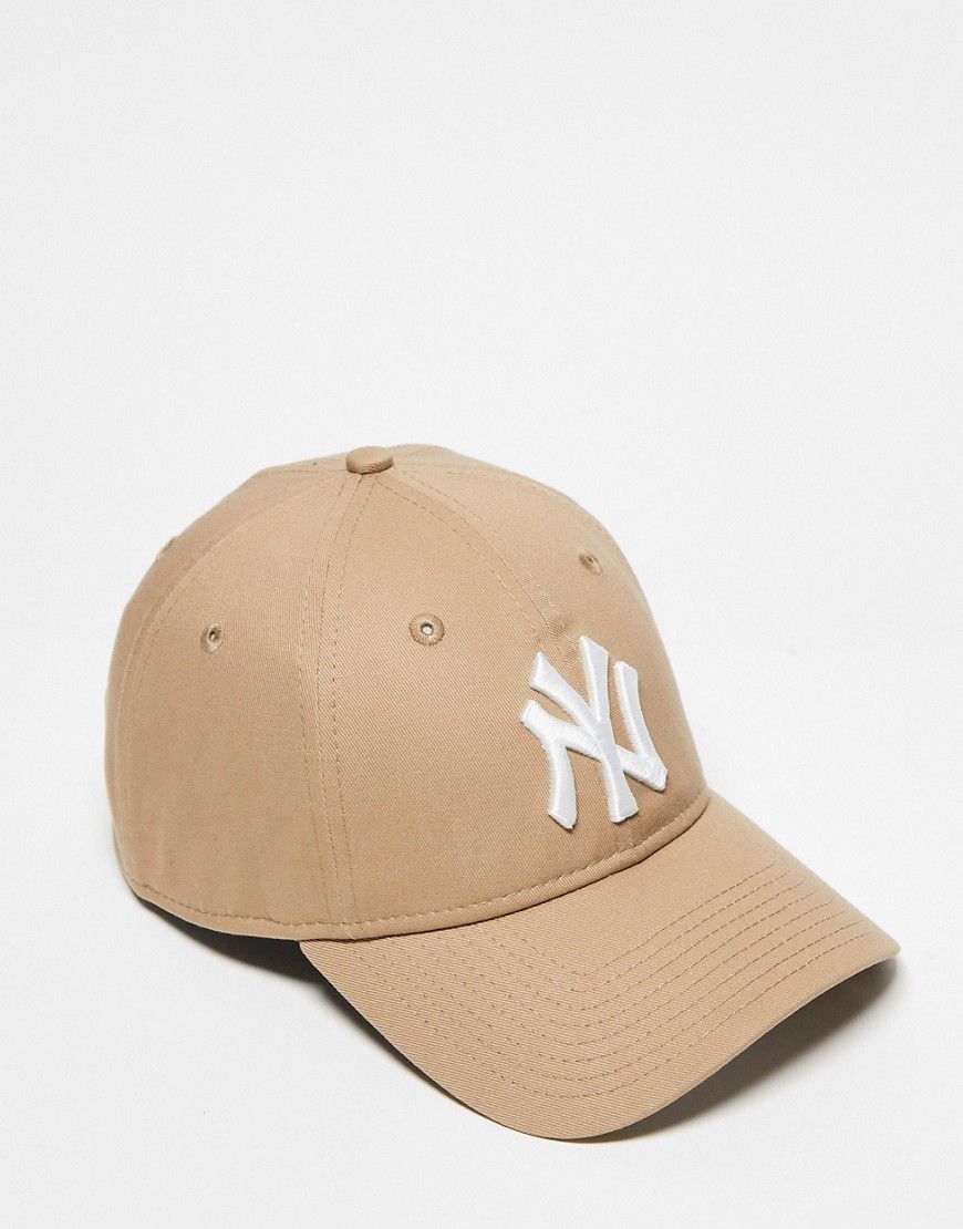 Twenty NY - Cappellino degli Yankees beige - New Era - Modalova