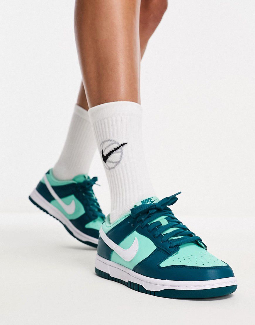 Dunk Low - Sneakers basse color geode verde-azzurro e smeraldo - Nike - Modalova