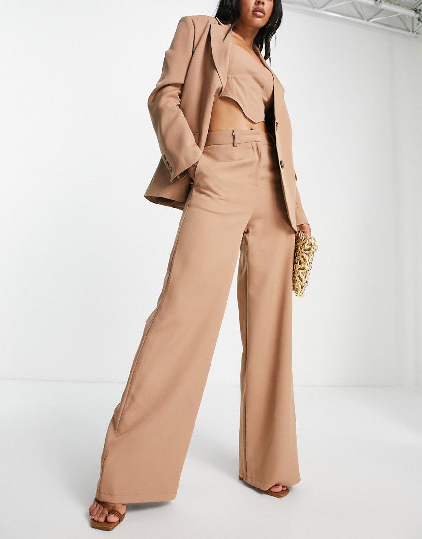 Pantaloni sartoriali a fondo ampio color cammello in coordinato - SNDYS - Modalova