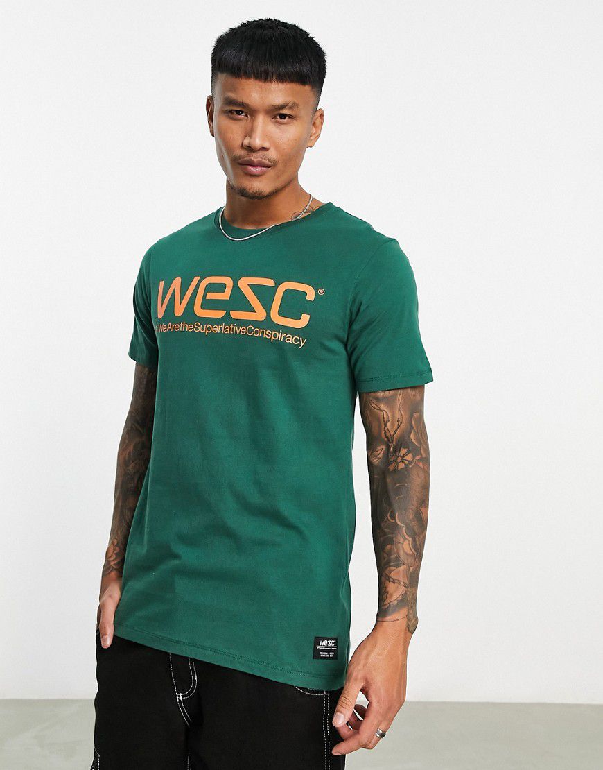 WESC - T-shirt verde con stampa - WESC - Modalova