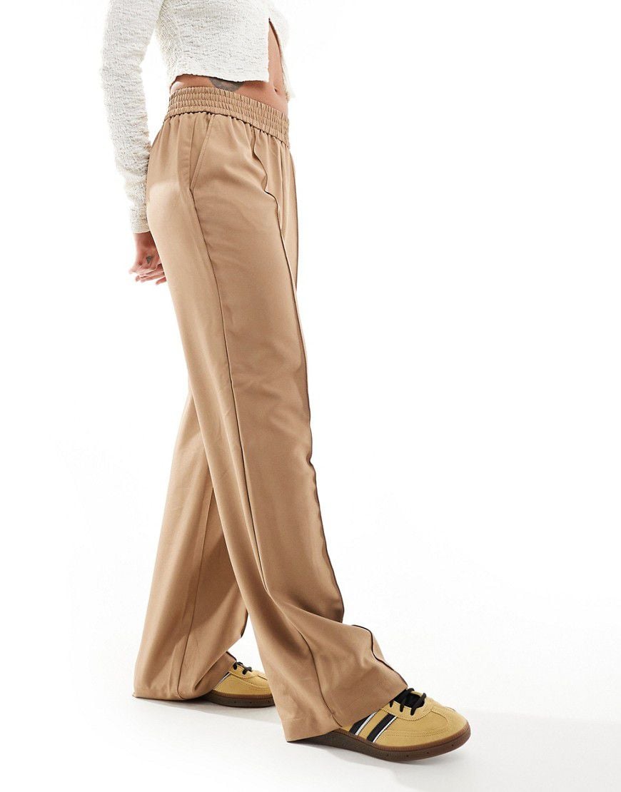 Pantaloni a fondo ampio cammello con vita elasticizzata - Vila - Modalova