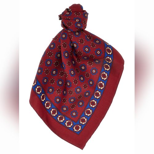マフラー・ストール VALENTINO FW22 Midnight blue wool scarf (1W2ET00NLZC 598) Valentino Garavani Midnight Blue Wool Blend Scarf | italist