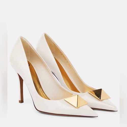 White valentino pumps hotsell
