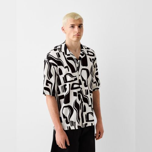Camiseta camuflaje hombre bershka outlet
